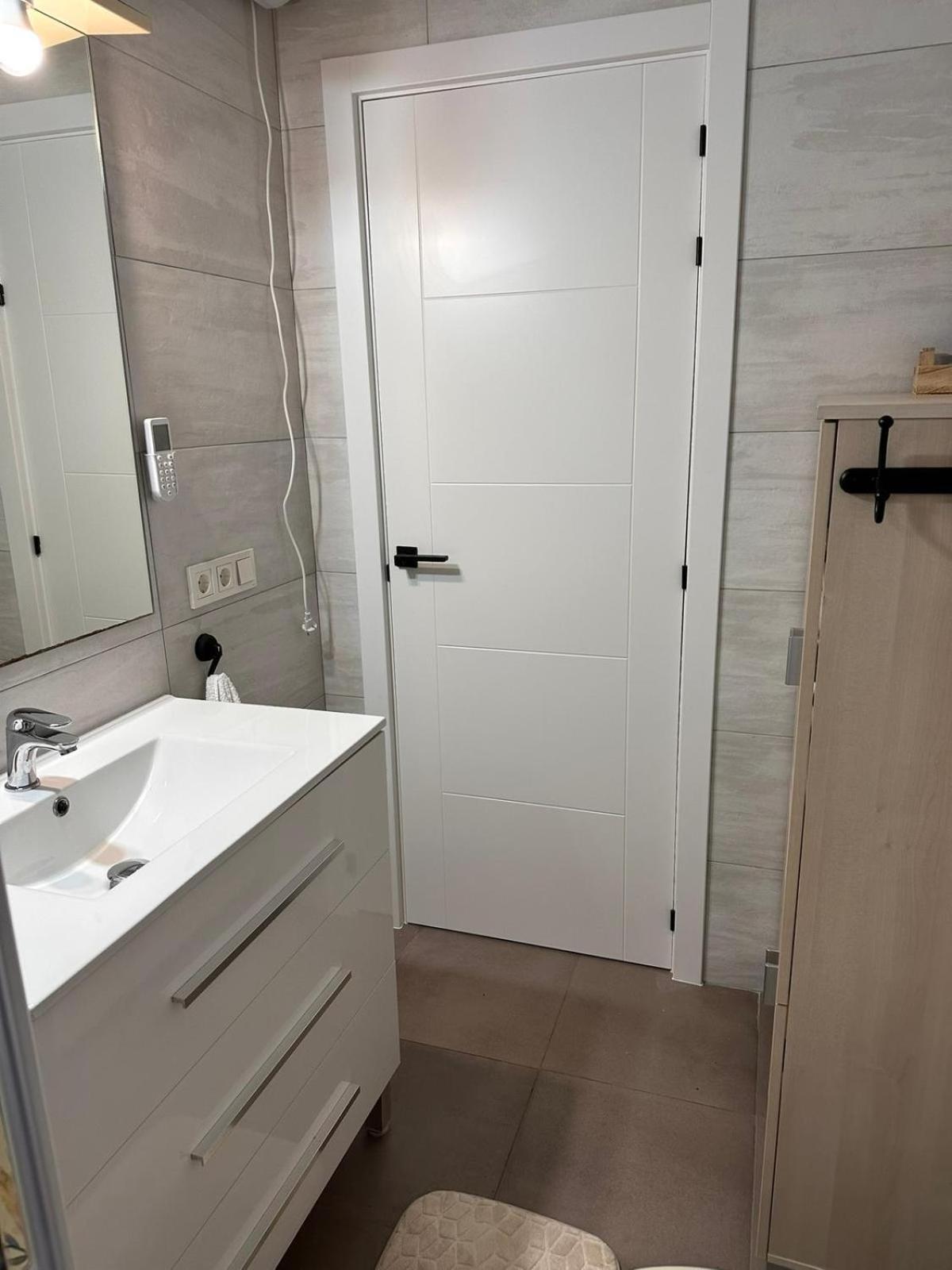 Happy Hideaway Apartment Alicante Exterior foto