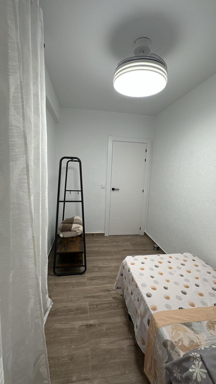 Happy Hideaway Apartment Alicante Exterior foto